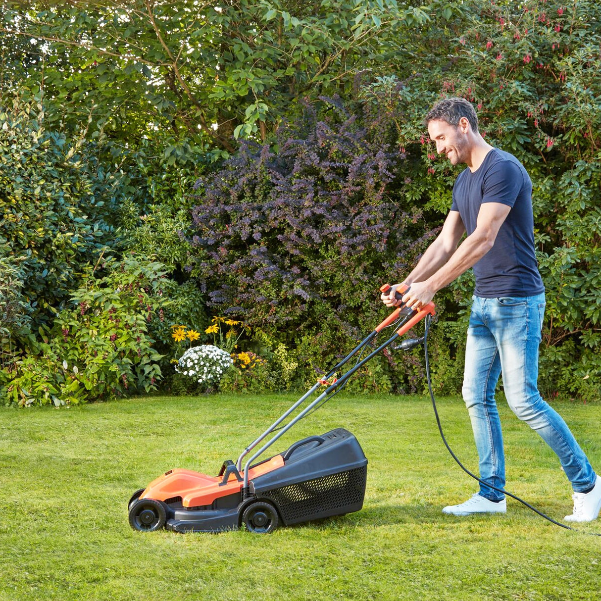 Rasaerba Black+Decker BEMW451BH-QS 1200W