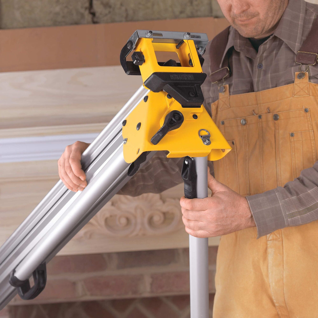 DWS780-QS - Dewalt DWS780-QS 305mm 1675W Kap- och geringssåg - Bild 17