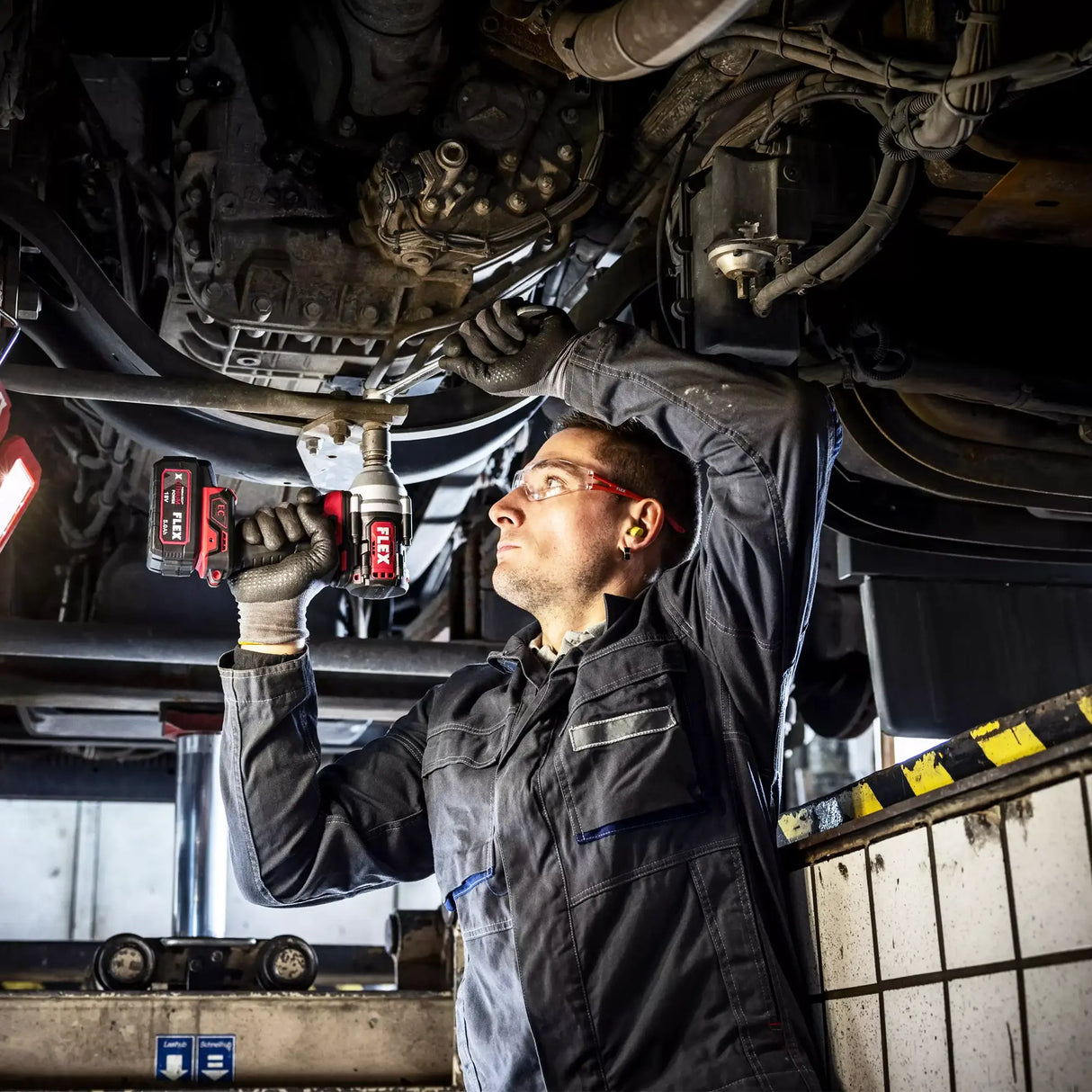 Avvitatore a Impulsi Flex IW 1/2" 750 EC C 18V 5Ah