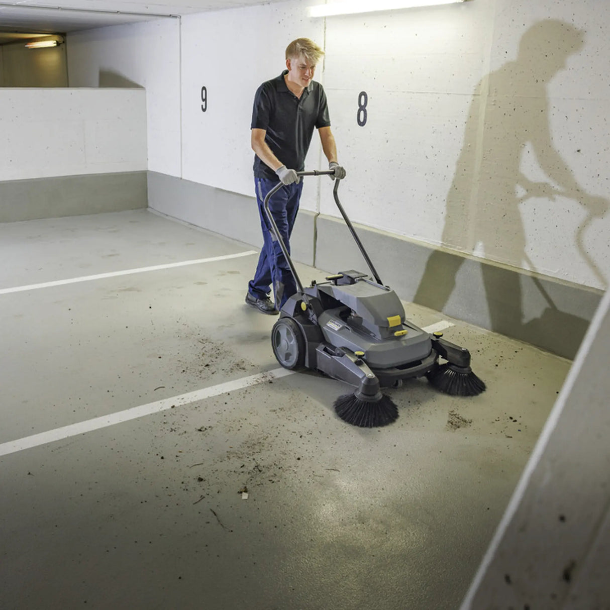 Spazzatrice Kärcher KM 70/30 C BP 2SB 36V