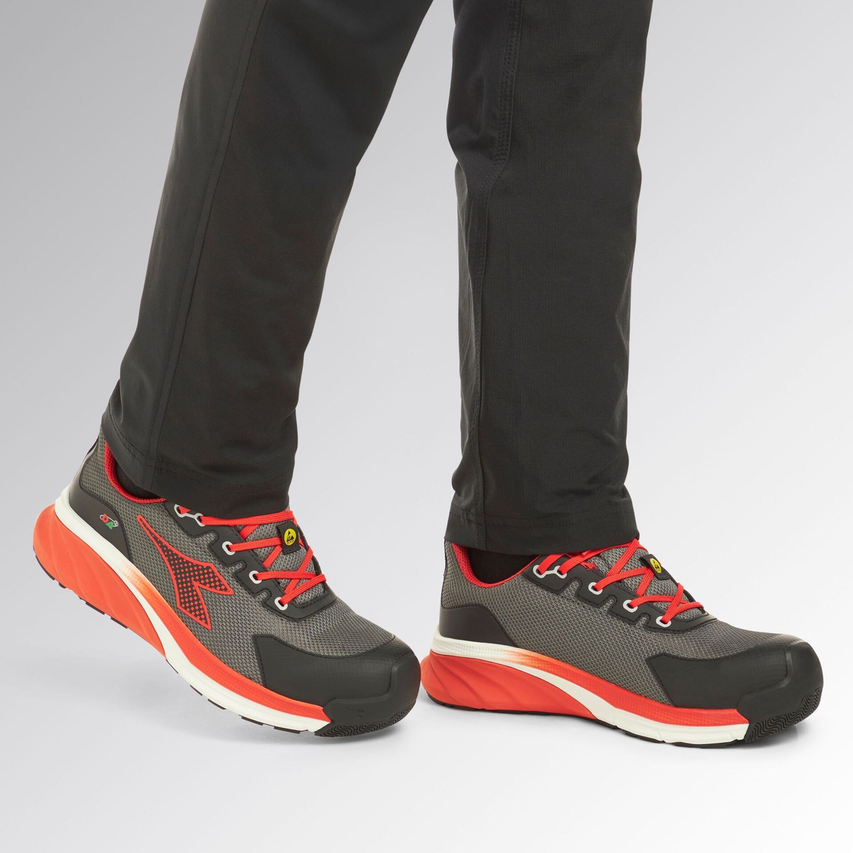 701.182043-C0067 - Safety Shoes Diadora Vortex DA2 Low S1PS - Image 2