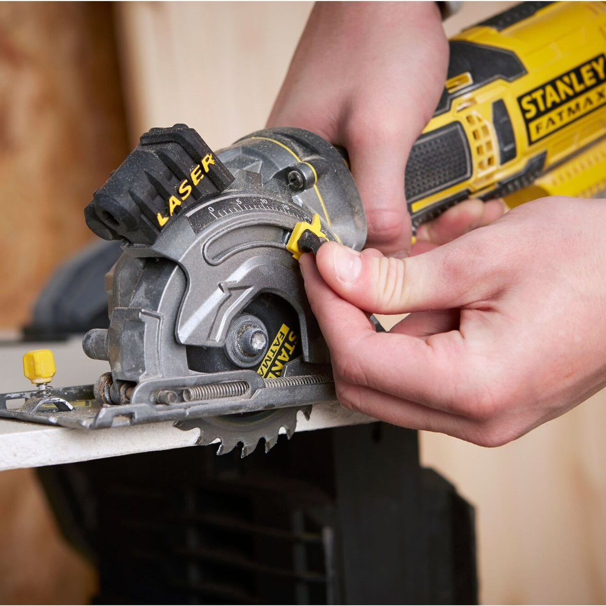 FME380K-QS - Stanley FatMax FME380K 650W Minicirkelsåg - Bild 6