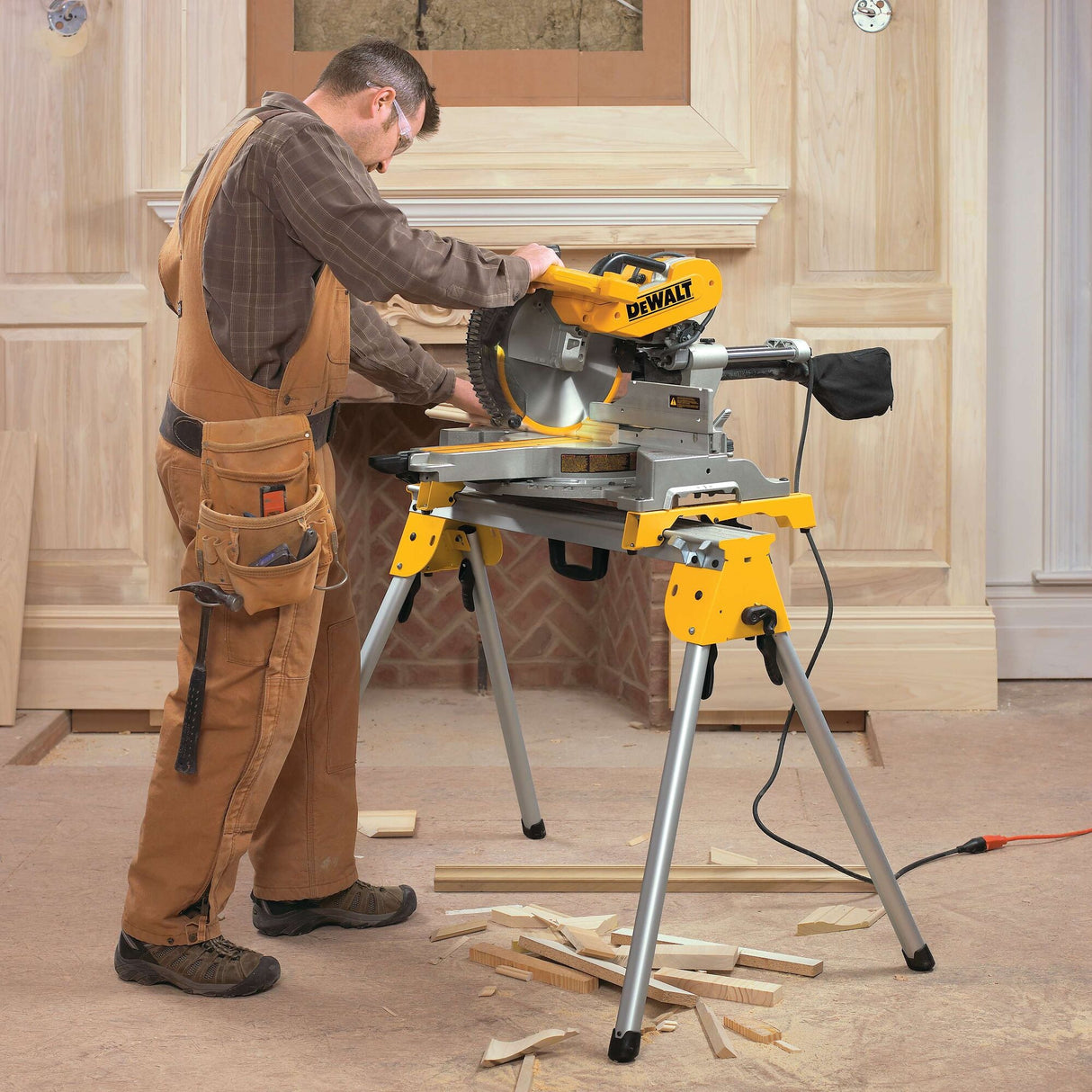 DWS780-QS - Dewalt DWS780-QS 305mm 1675W Kap- och geringssåg - Bild 14