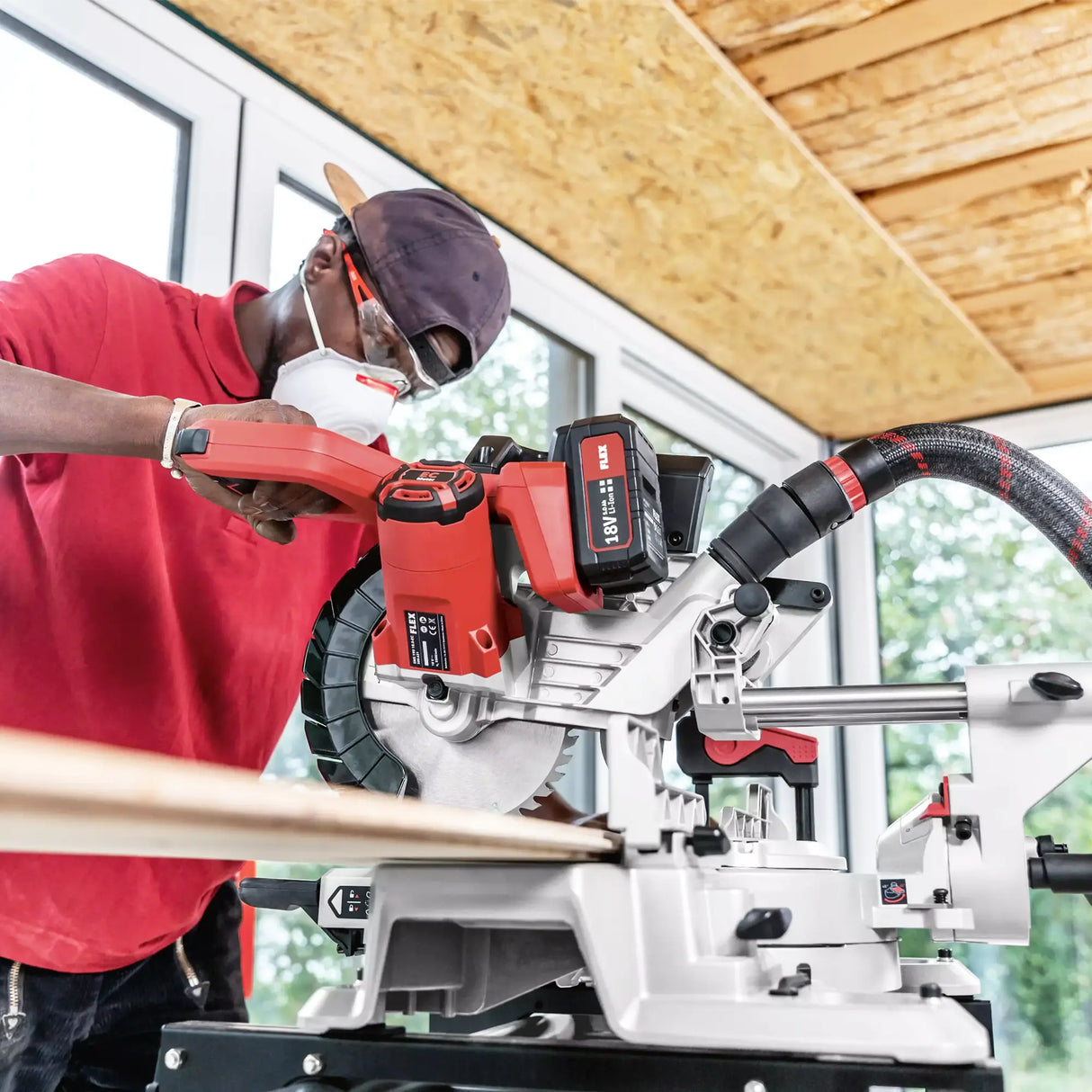 Sega circolare a trazione Flex SMS 190 EC 18V