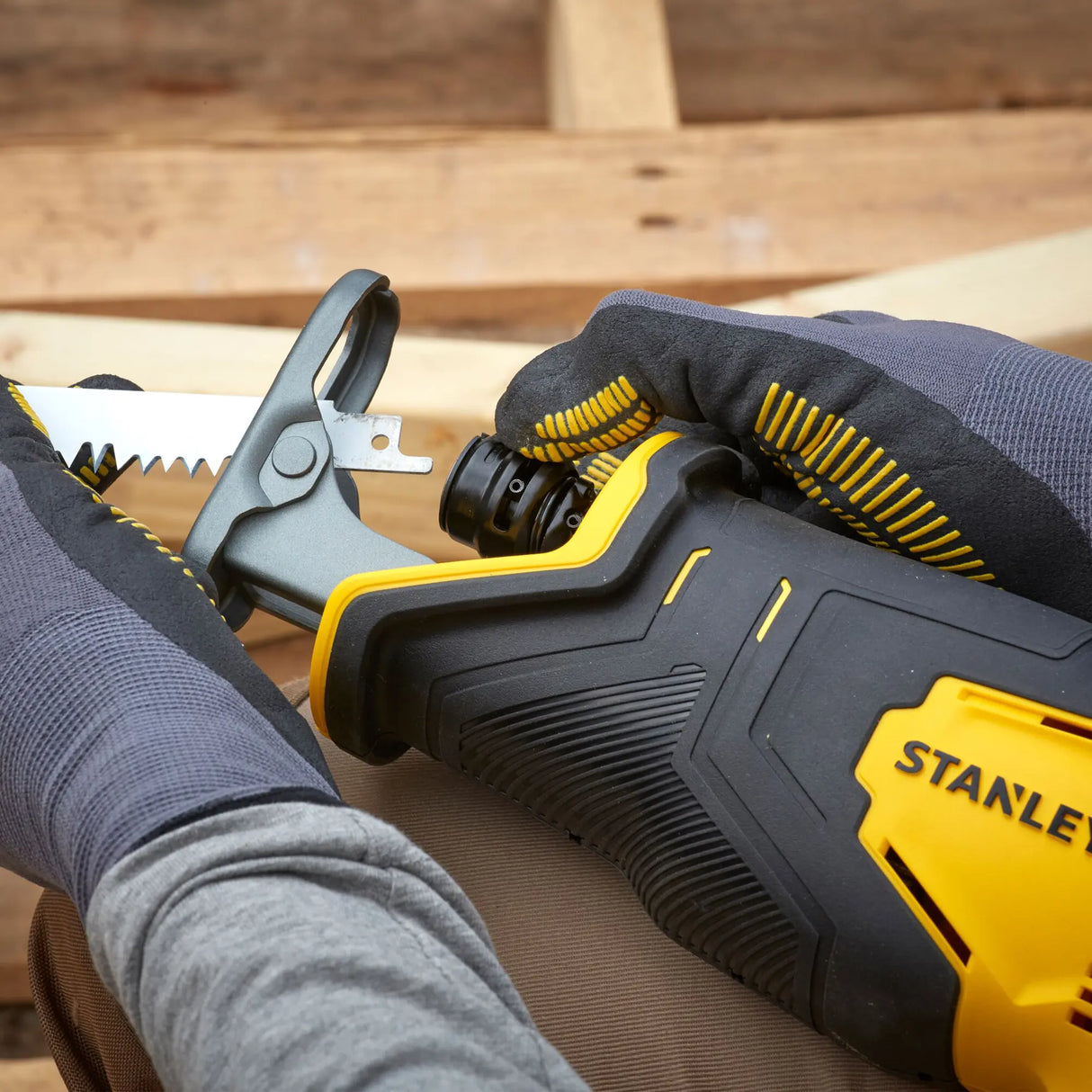 Stanley universalsåg SFMCS300D2K-QW 20V 2Ah