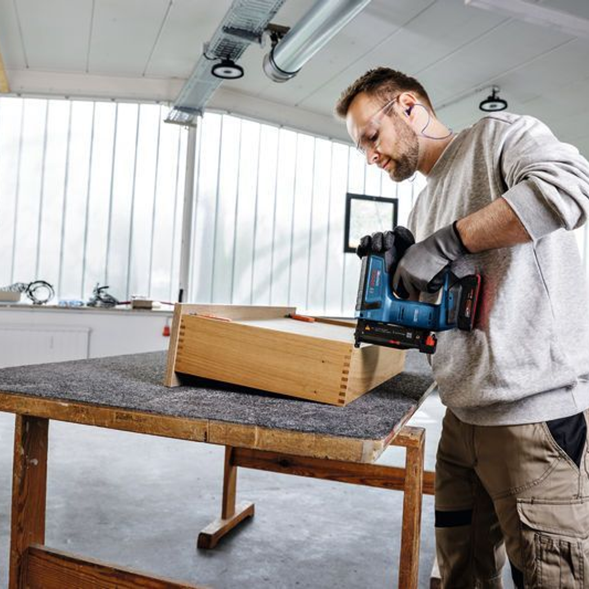 Groppinatrice Bosch GNH 18V-35 18V