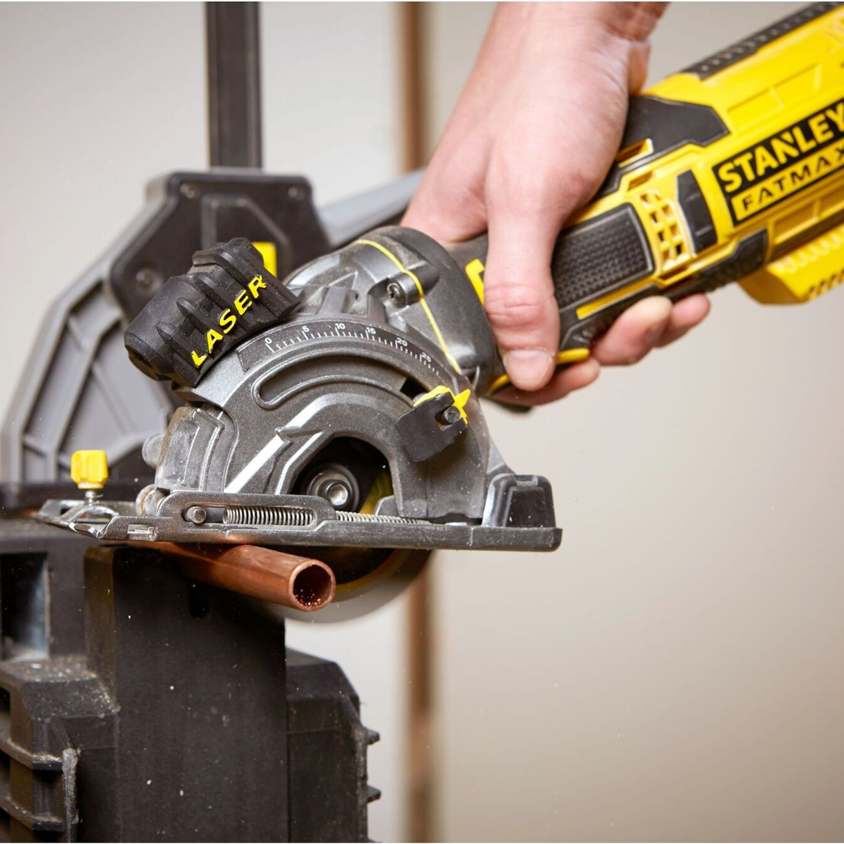 FME380K-QS - Mini Circular Saw Stanley FatMax FME380K 650W - Image 8