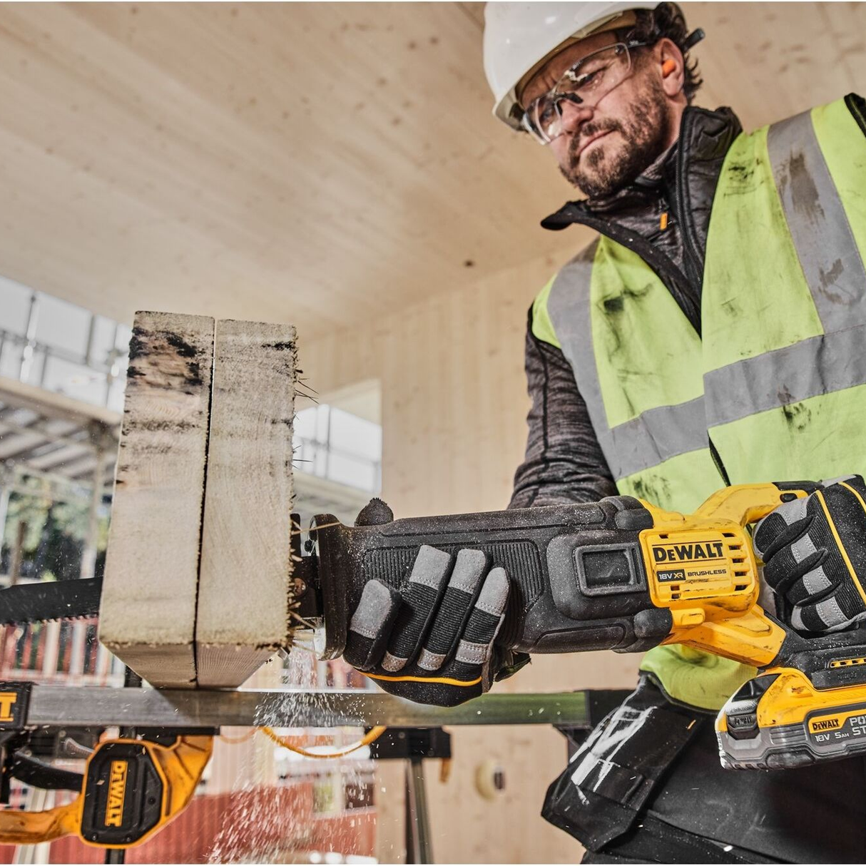 DCS386H2T-QW - Reciprocating Saw Dewalt DCS386H2T-QW 18V 5Ah Brushless - Image 3